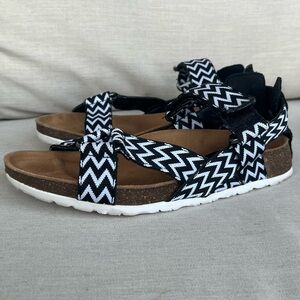 Design Lab The Bay ‘Wailla’ Sandals Size 36